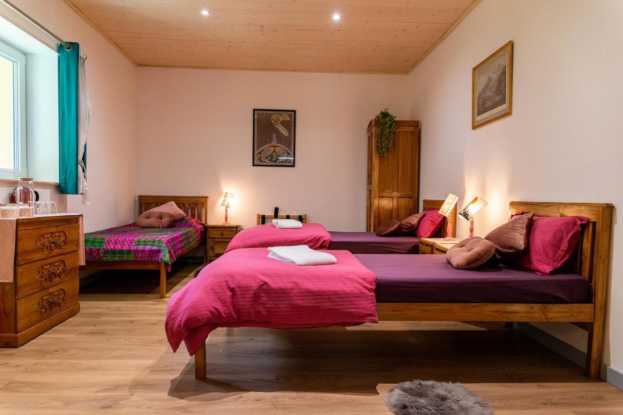 Sanskriti Hotel Scionzier Kültér fotó