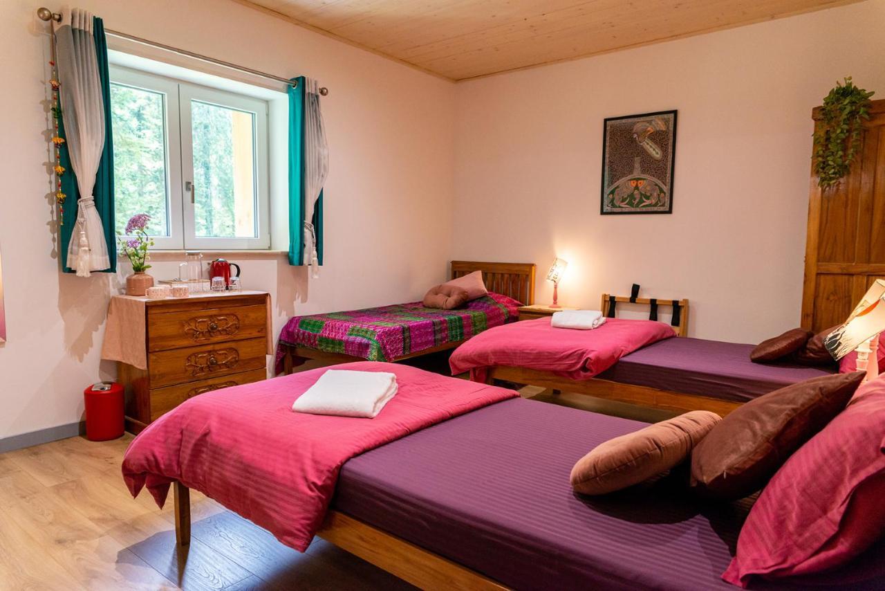 Sanskriti Hotel Scionzier Kültér fotó