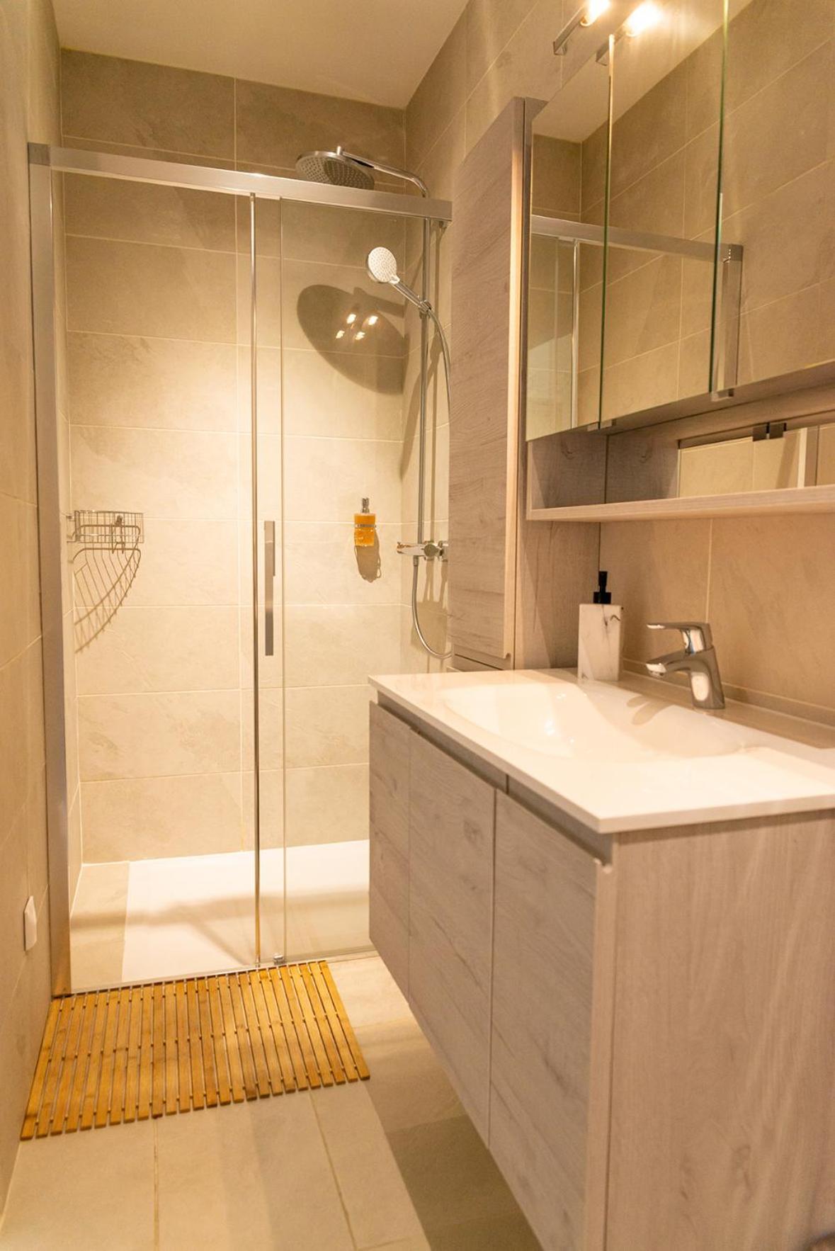 Sanskriti Hotel Scionzier Kültér fotó